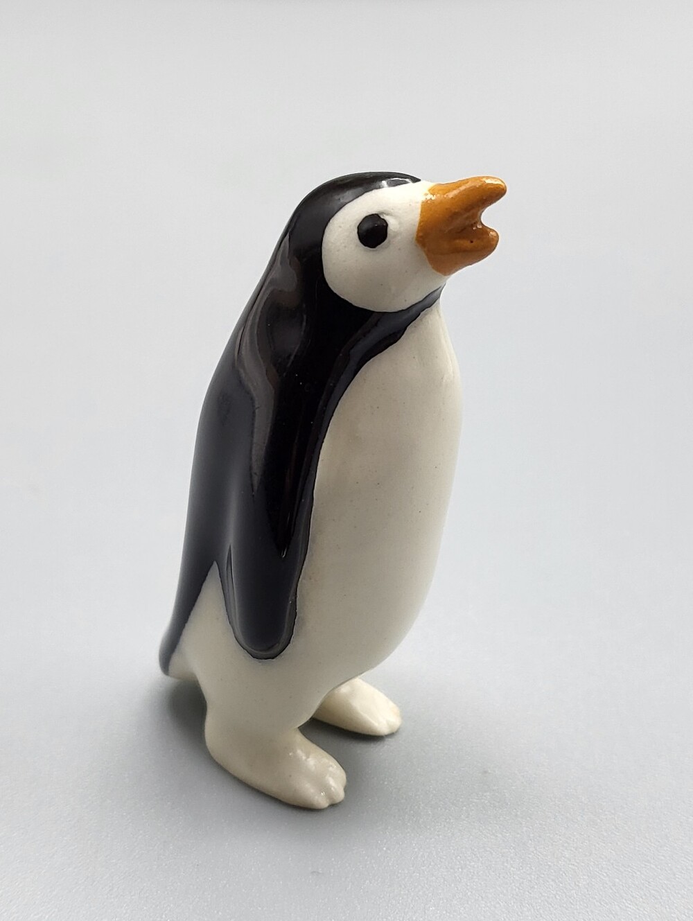 Hagen Renaker Mama Penguin - Porcelain Figurine Collectible Vintage